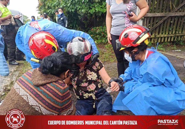 |EMERGENCIA MÉDICA|
 Por llamado del #ECU911, la unidad A4 se dirigió a una em...