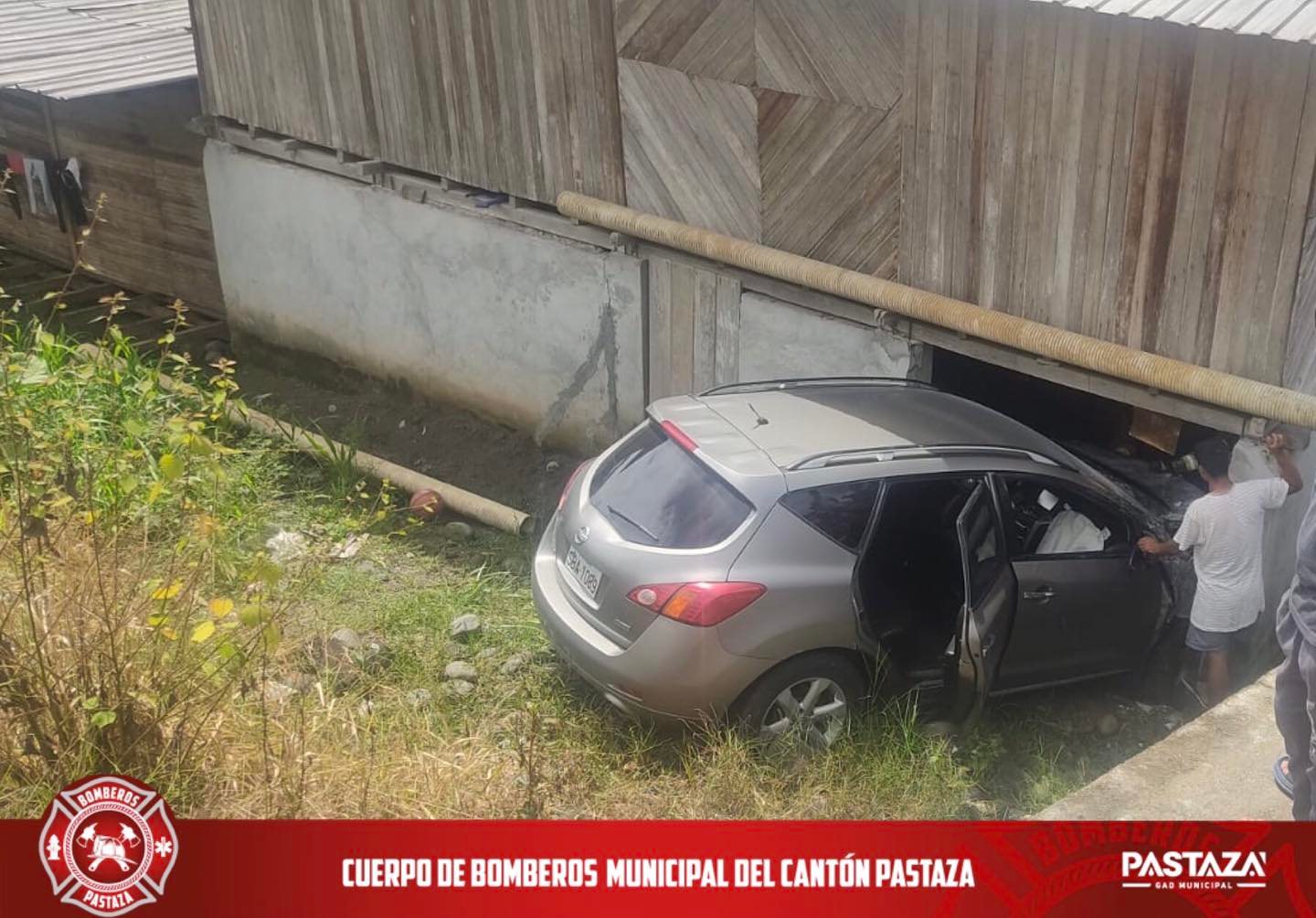 |ACCIDENTE DE TRÁNSITO|
  La unidad B3 se dirige al barrio corazón de Jesús, e...