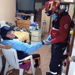 |EMERGENCIA MÉDICA|
 La unidad A5 se dirigió al barrio Cumanda, en lugar se at...