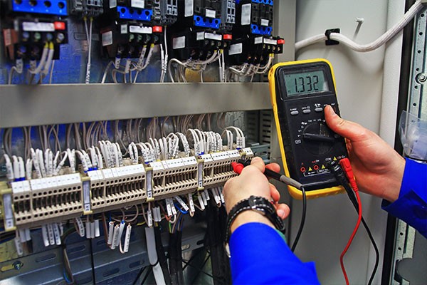 Revisa tus instalaciones eléctricas